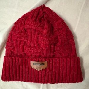 Cozy Red Knit Beanie – Fleece Lined